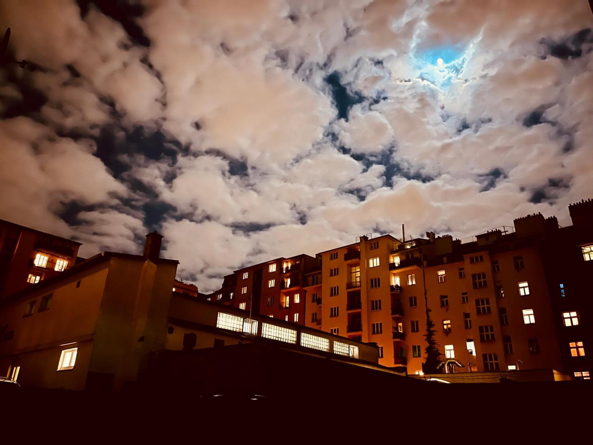 Moderni Apartman Na Hluboke V Praze - Idealni Pro 4 Prague Extérieur photo