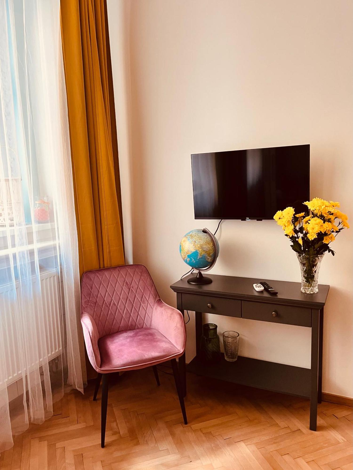 Moderni Apartman Na Hluboke V Praze - Idealni Pro 4 Prague Extérieur photo