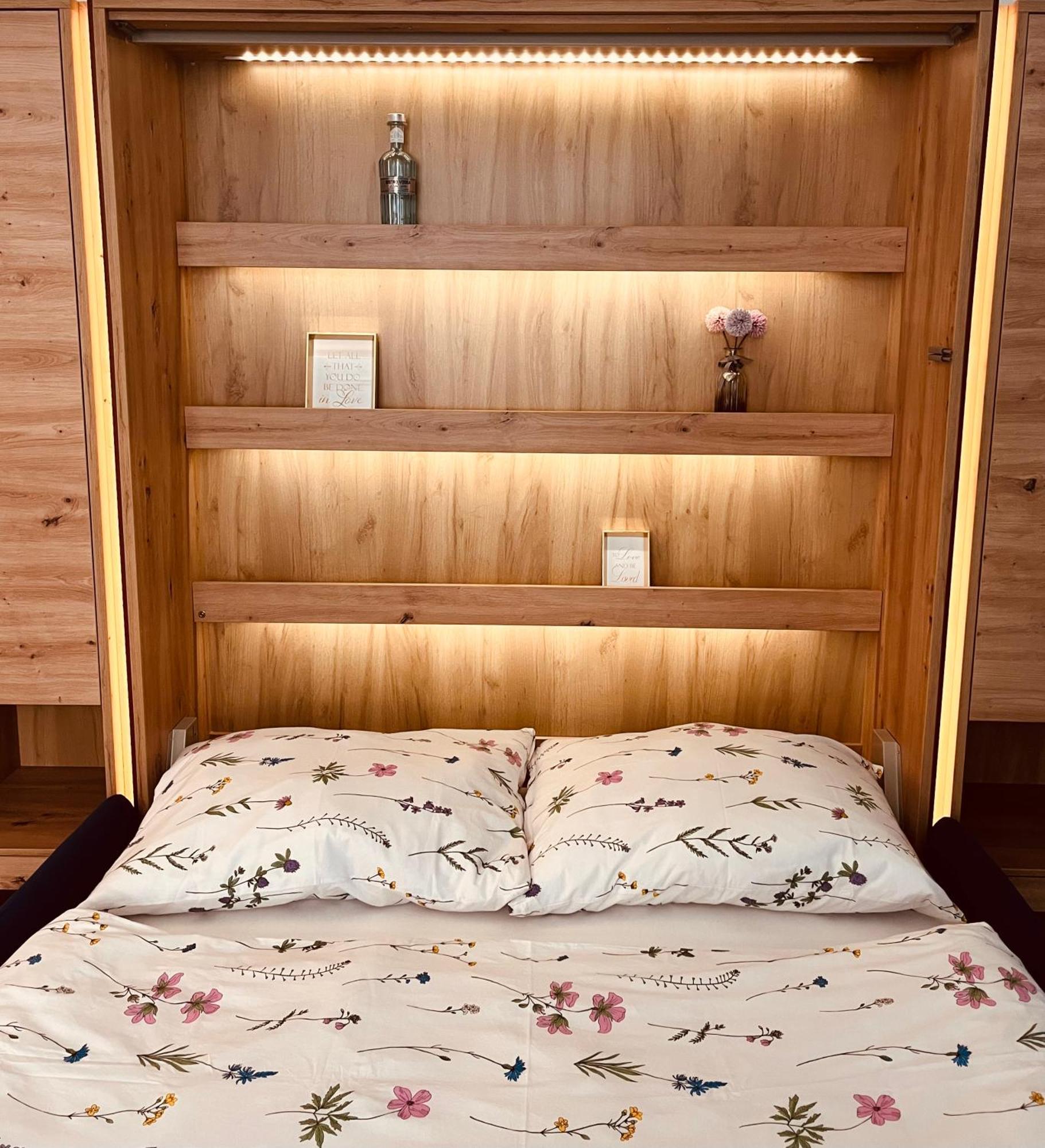 Moderni Apartman Na Hluboke V Praze - Idealni Pro 4 Prague Extérieur photo
